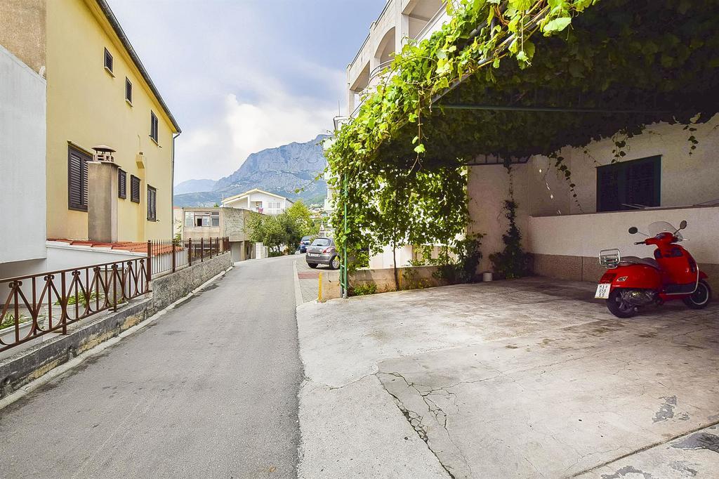 Apartments Miljenko มาคาร์สกา ภายนอก รูปภาพ